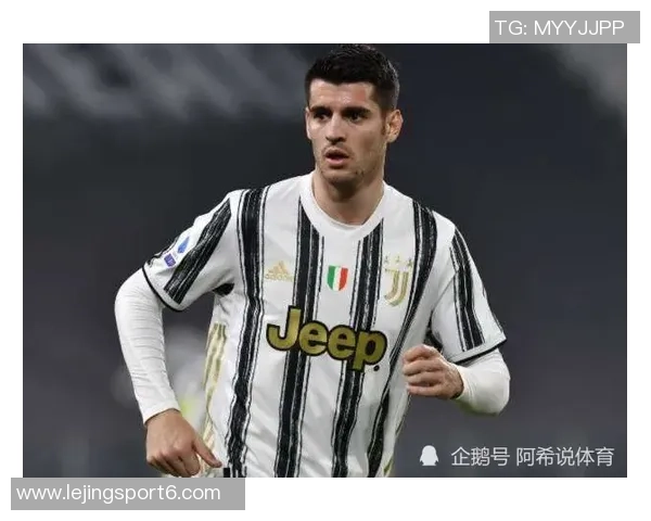 圆梦时刻索博赛后终于如愿获得偶像C罗的球衣之前换球衣时遗憾未能成功