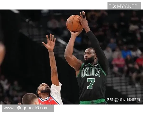 杰伦布朗状态火热场均近30分绿军明日对决步行者期待他的精彩表现 杰伦布朗状态火热场均近30分绿军明日对决步行者期待他的精彩表现