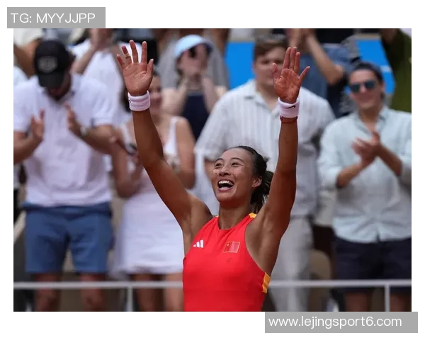 斯宾塞晒搞笑梗图庆祝英格兰战胜威尔士3-0的胜利时刻