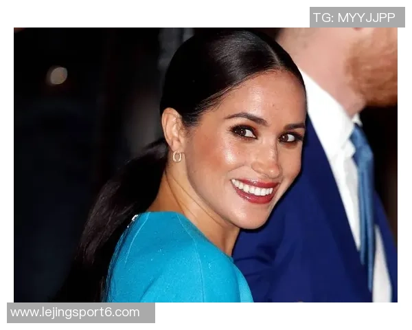 汤爹认可梅根掌管火鸡大餐称黑人女性烹饪技艺出众