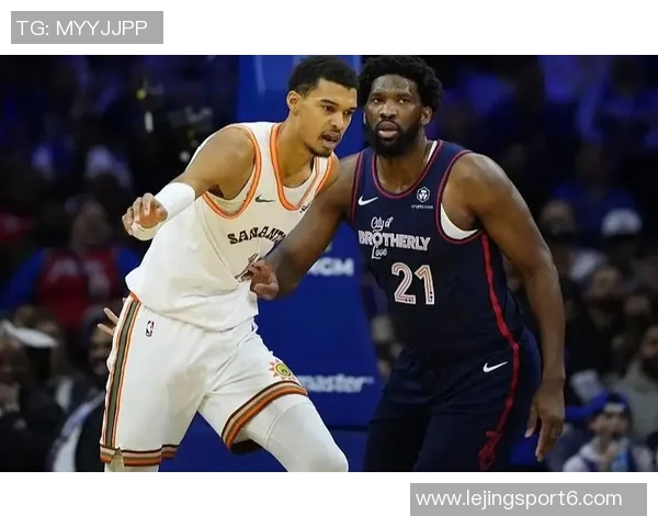 恩比德上半场火力全开10投7中狂砍20分5篮板4助攻6罚全中助球队争胜