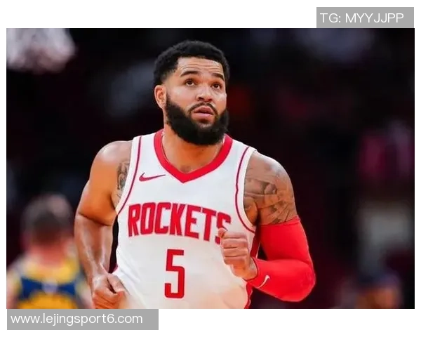 狄龙模仿狗叫逗乐布克伊森妈妈无奈表示真不想看到这种场面